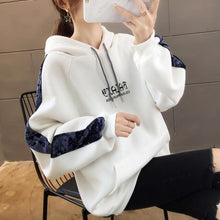 Load image into Gallery viewer, GUUZYUVIZ Winter Sudadera Mujer Korean Oversized Thicken Hoodies Sweatshirt Women Plus Size Harajuk Sweat A Capuche Femme